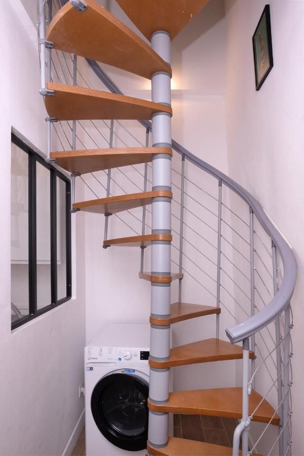 Le Nostradamus - Magnifique Appartement Cours Principal Plein Centre Avec Parking Salon-de-Provence Exterior foto